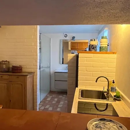 Sublime 50m2 Avec Acces Piscine *
